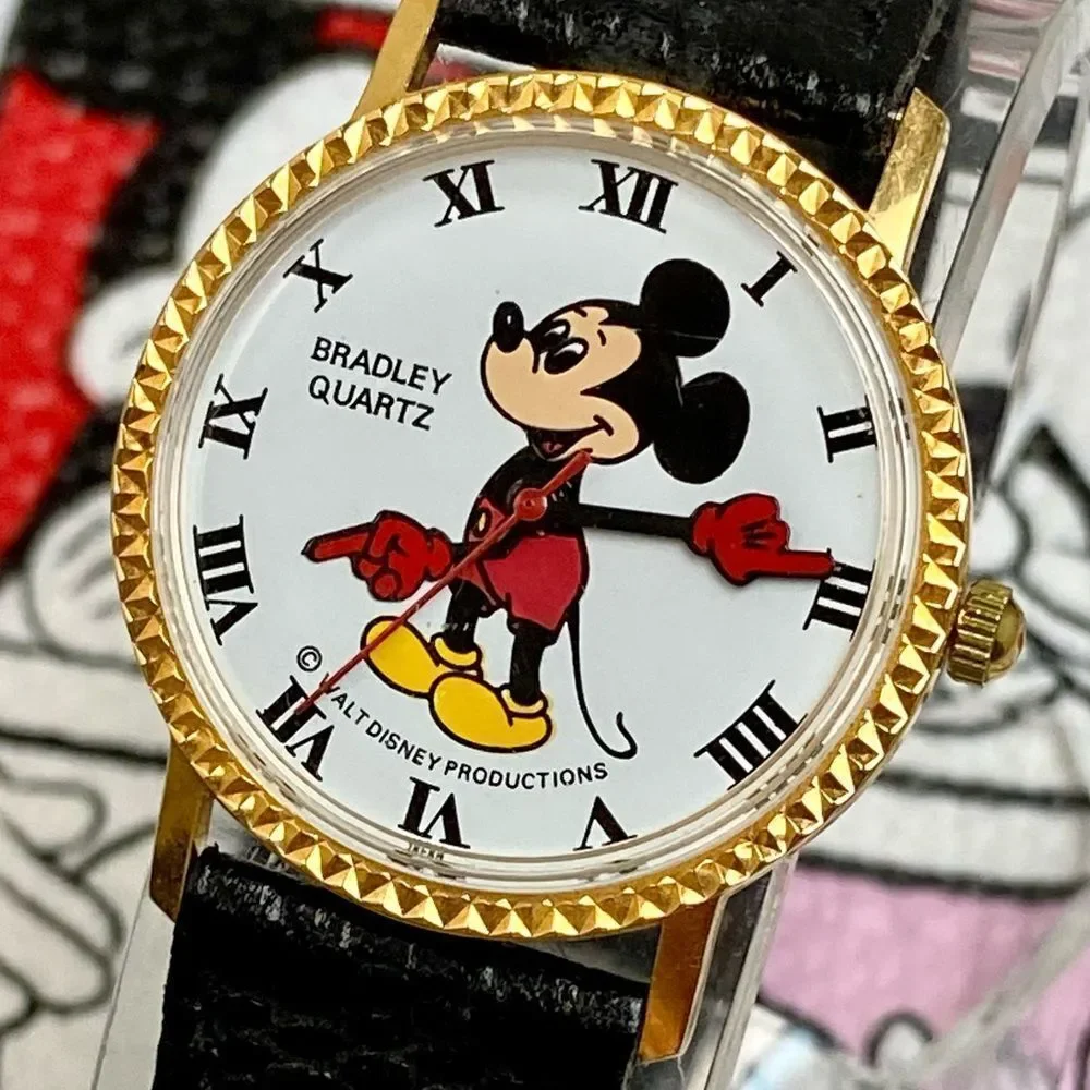 Vintage Walt Disney Productions Bradley Coin Edge Mickey Mouse Watch